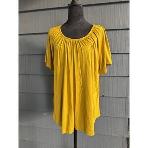 Chelsea & Theodore Women's Mustard Yellow Short Sleeve Stretchy Neckline Top 1X!